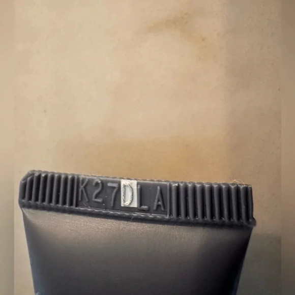 Freedom of Expression Dual-Purpose Line Eliminator Full Size - Picture 7 of 8